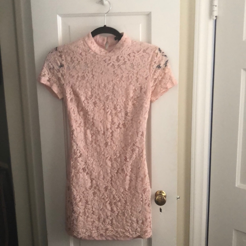 Forever 21 Lace dress